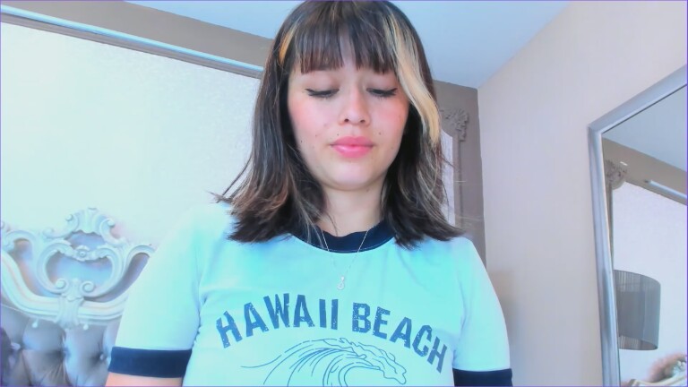 SiaSavach's Streamate show and profile