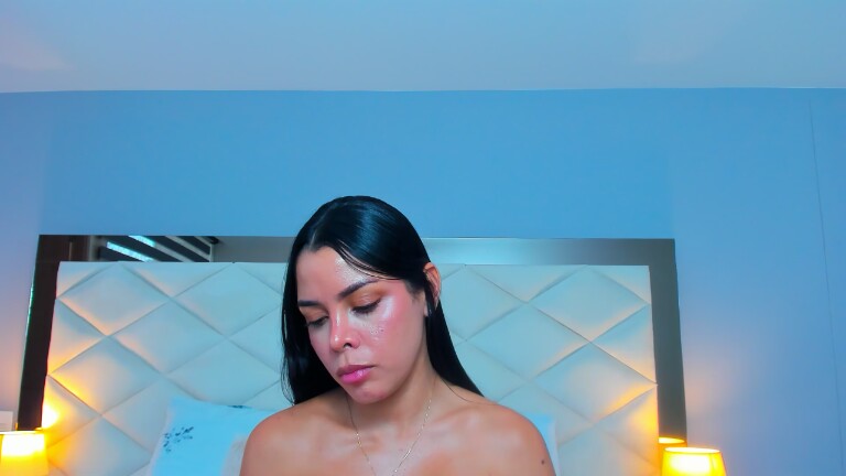 Nicolee_Reed's Streamate show and profile