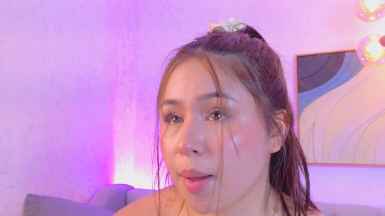 emmy_baker's Streamate show and profile