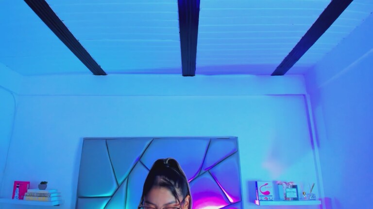 MelissaGolden's Streamate show and profile