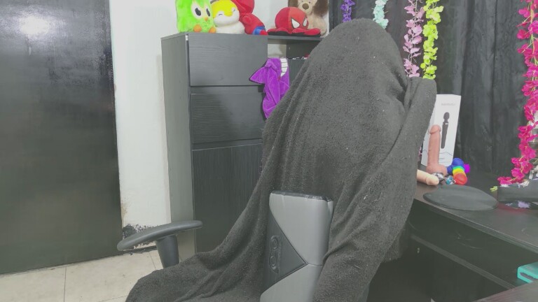 annbronw's Streamate show and profile