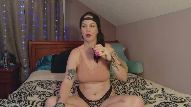 Punkylux's Streamate show and profile