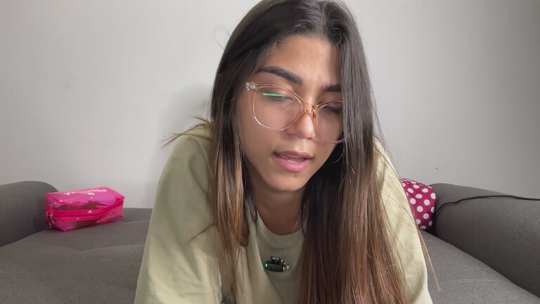 AnaWillsson's Streamate show and profile