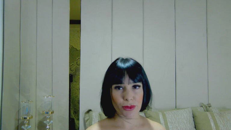 SelenaKovacs's Streamate show and profile