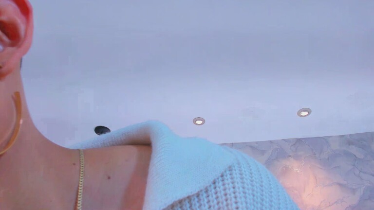 ZoeHenao's Streamate show and profile