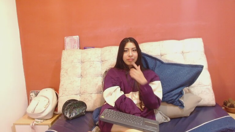 LinaSpearce's Streamate show and profile