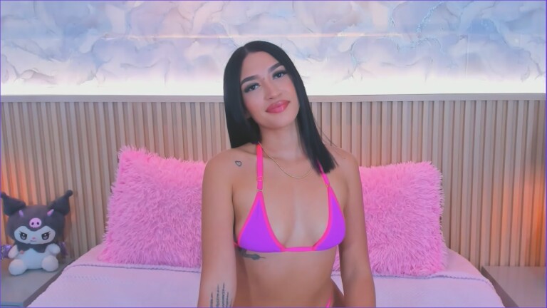 HemmaThompsonn's Streamate show and profile