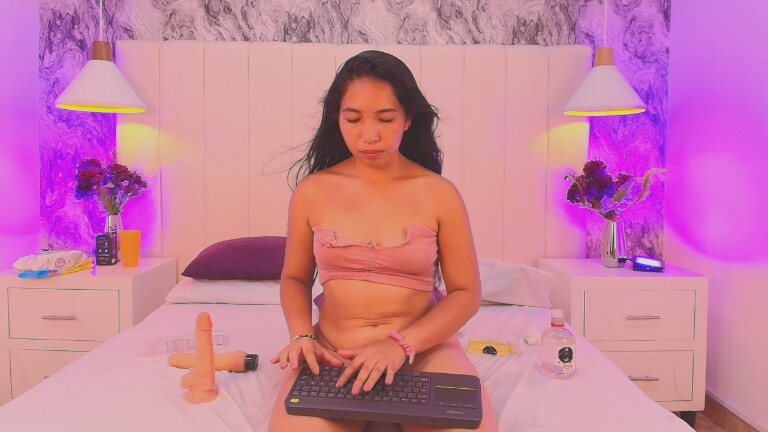 Pocantass_606's Streamate show and profile