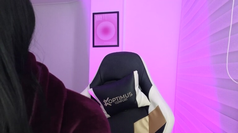 scarlettmorreti's Streamate show and profile