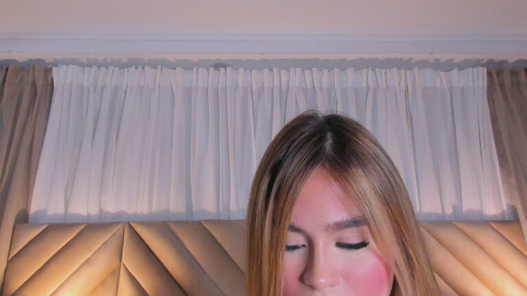 DulceHall's Streamate show and profile