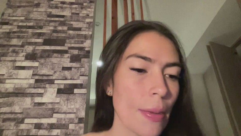 Bellasmmith's Streamate show and profile