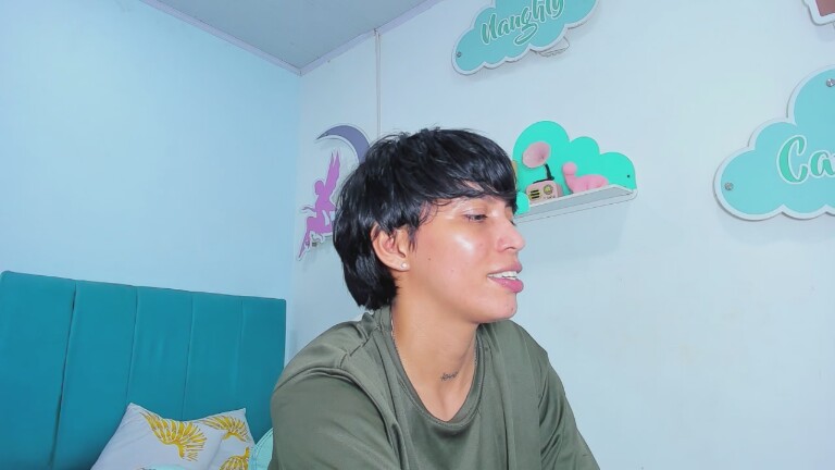 ivyheat777's Streamate show and profile