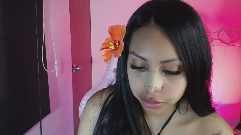 LATINA_BIG_CLITXXX's Streamate show and profile
