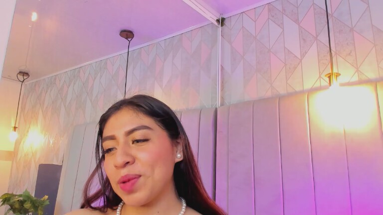 ZoeBell's Streamate show and profile