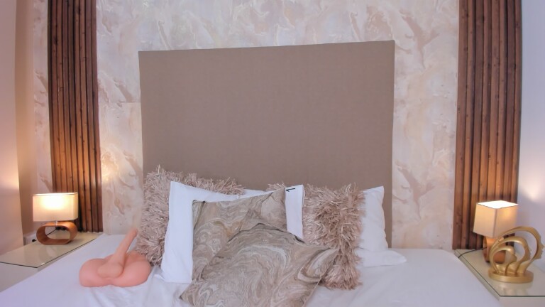 CloeeMilleer's Streamate show and profile