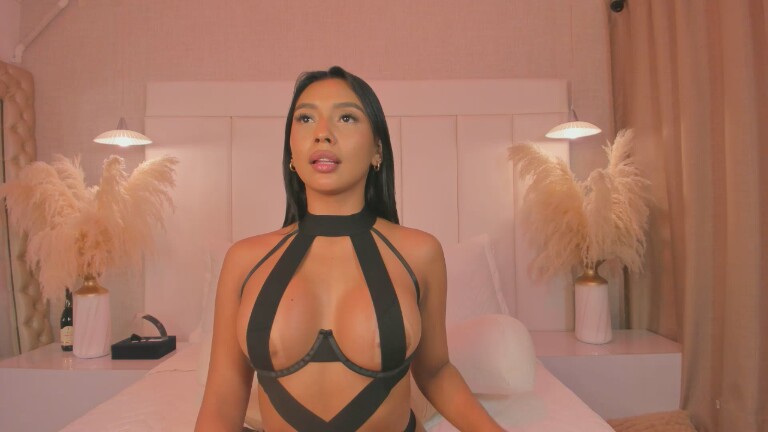 NikoJhon's Streamate show and profile