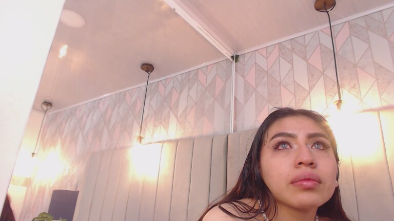 ZoeBell's Streamate show and profile