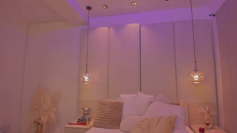 MirandaPagge's Streamate show and profile