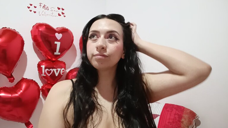 AlondraGomez33's Streamate show and profile