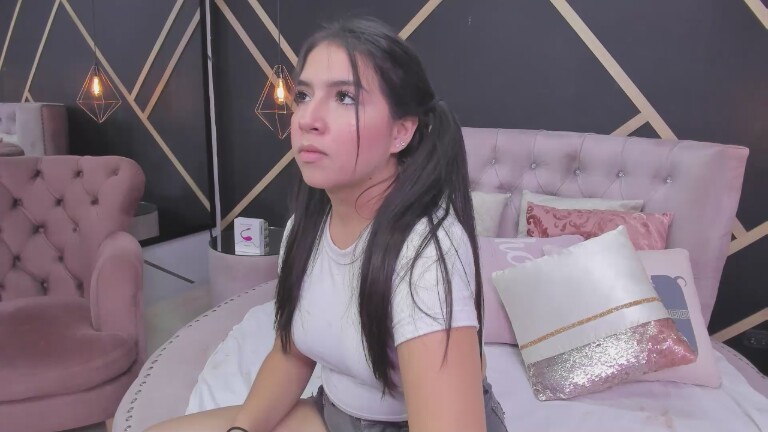 CristalAngells's Streamate show and profile