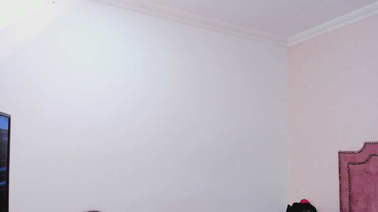 NatashaOlivaress's Streamate show and profile