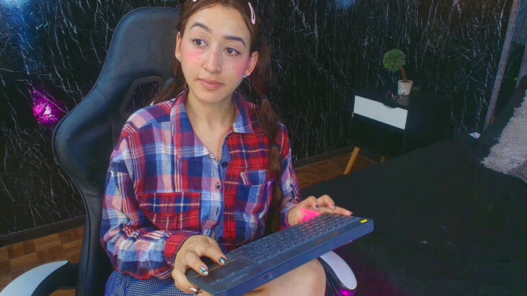 Alaska_Williams's Streamate show and profile