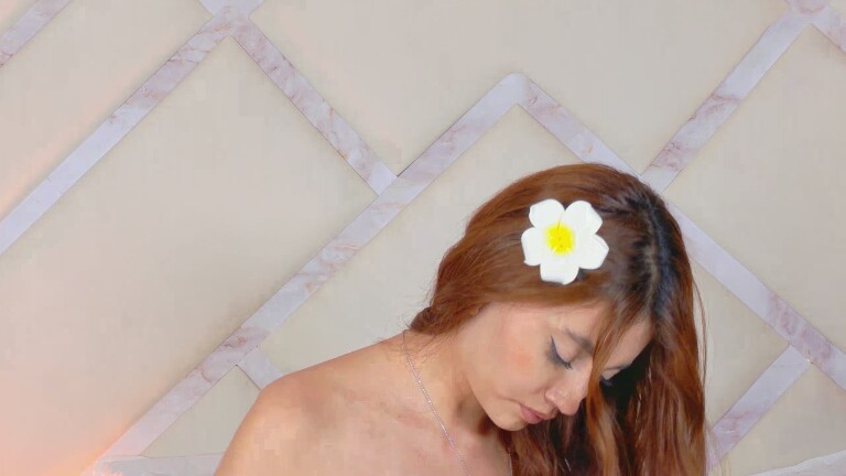 IsabelaJohnson's Streamate show and profile