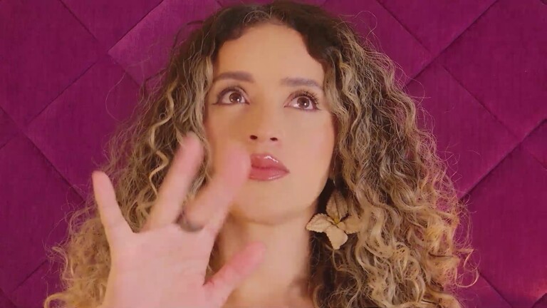 AleCollins's Streamate show and profile