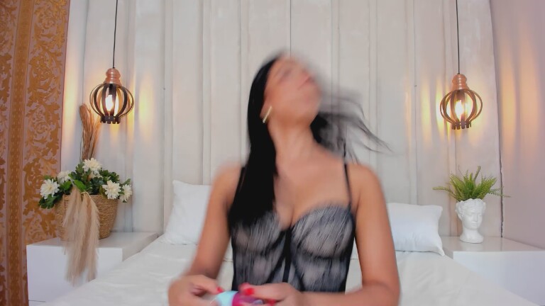 JulietaFontana's Streamate show and profile