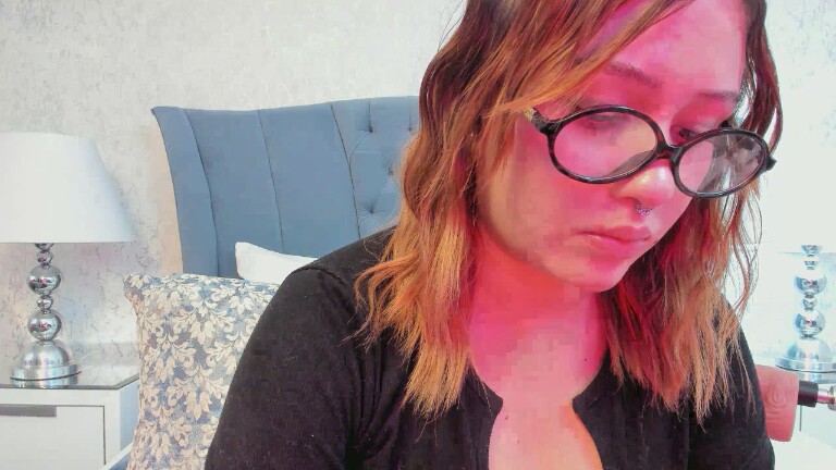 SusyBlair's Streamate show and profile