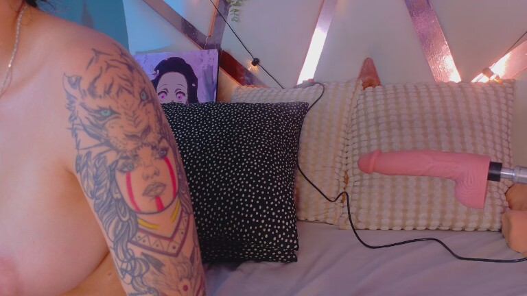 AmbarHiills's Streamate show and profile