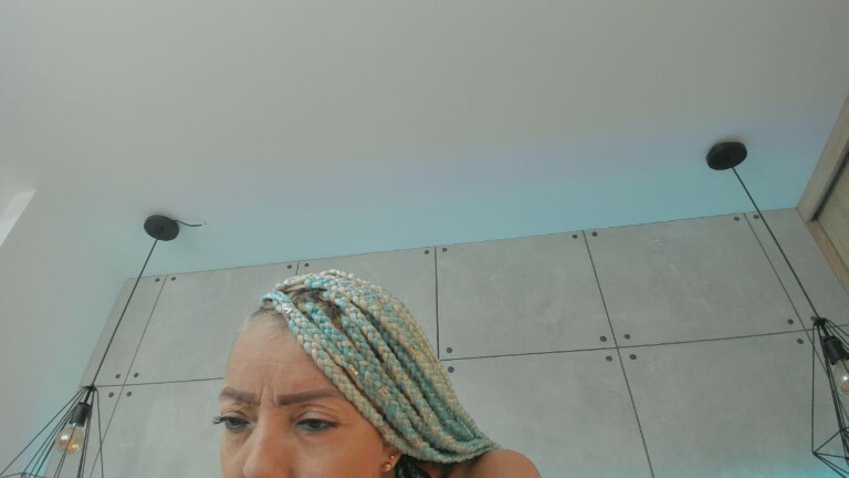 MadisonBecker's Streamate show and profile