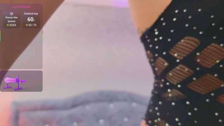 ZafiroClean's Streamate show and profile