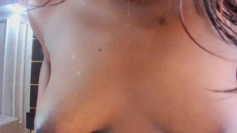 LunaRosel's Streamate show and profile