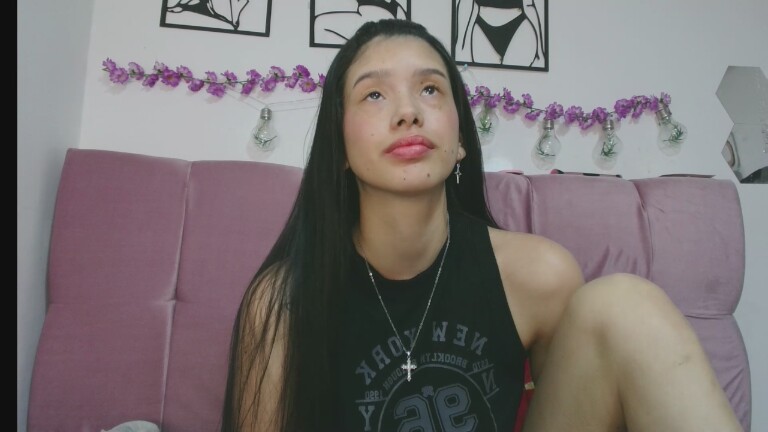 ZakuraPrincess's Streamate show and profile