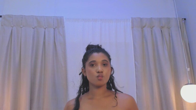 Soffivega's Streamate show and profile