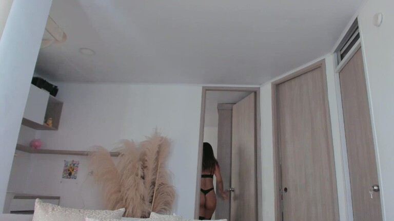 BellaCalvin's Streamate show and profile