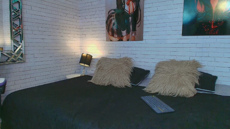 Mia_Torresss's Streamate show and profile