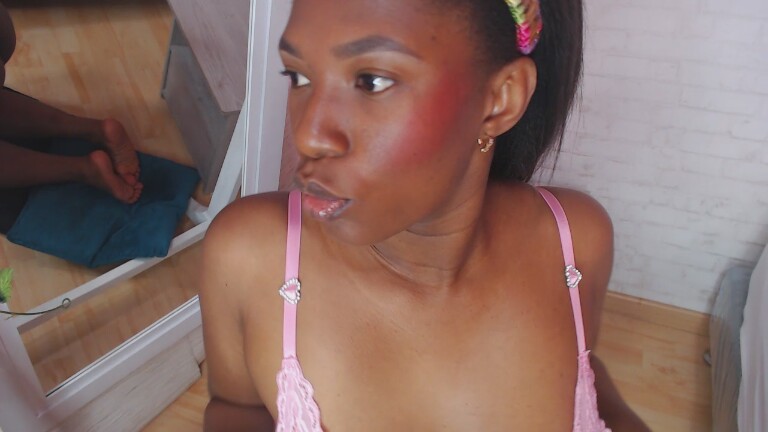 CharrloteBrownn's Streamate show and profile