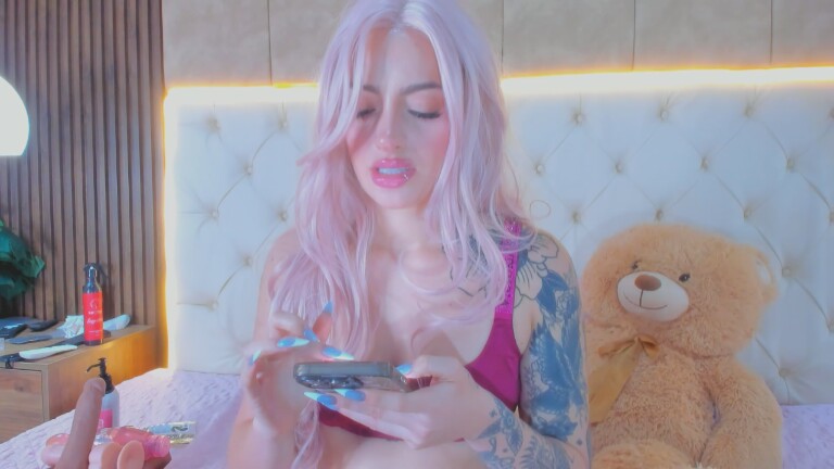 Elizabeth_Dumont's Streamate show and profile