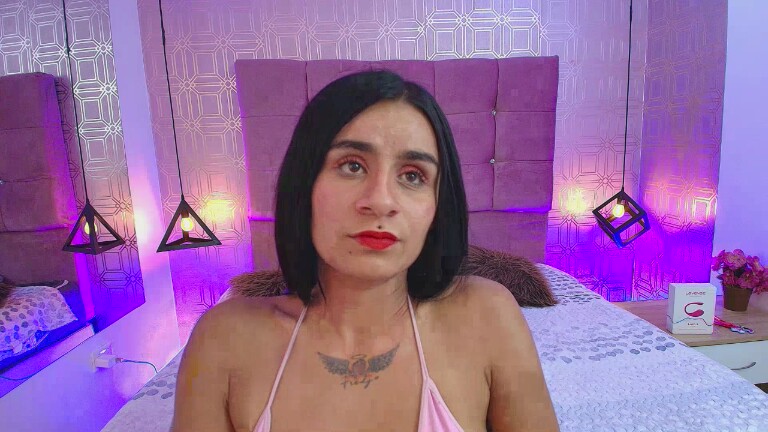 Amber_Luxefg's Streamate show and profile