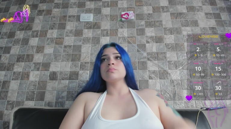 SophiaCyrus101's Streamate show and profile