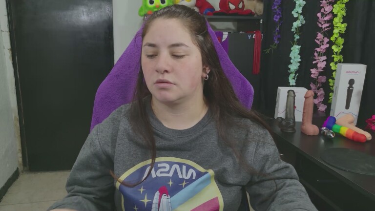 annbronw's Streamate show and profile