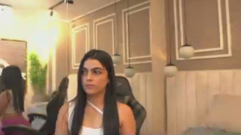 GabyReid's Streamate show and profile