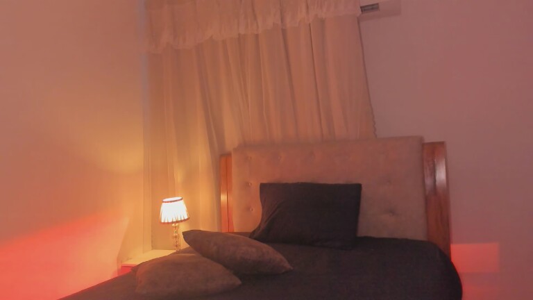 AriaVictoria_jk's Streamate show and profile