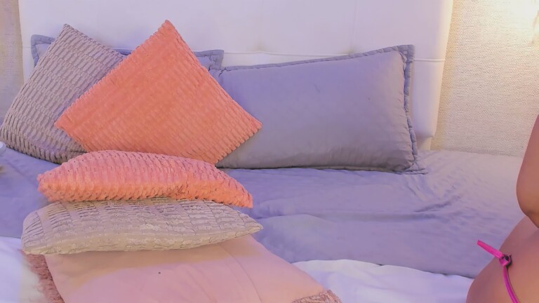 JenCampbell's Streamate show and profile