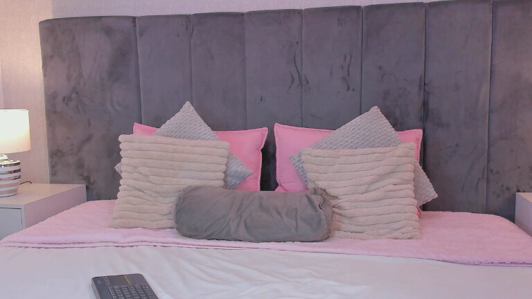 Anny_Cooperr's Streamate show and profile